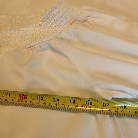 𝅺harlow Lace up off shoulder blouse - Picture 8 of 10